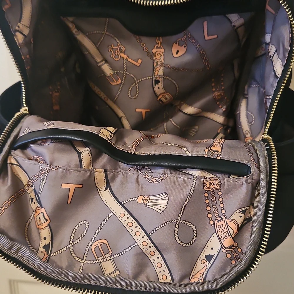 Back Pack Teachers Black With Lots If Sections Gold Hardware Good Size Like New